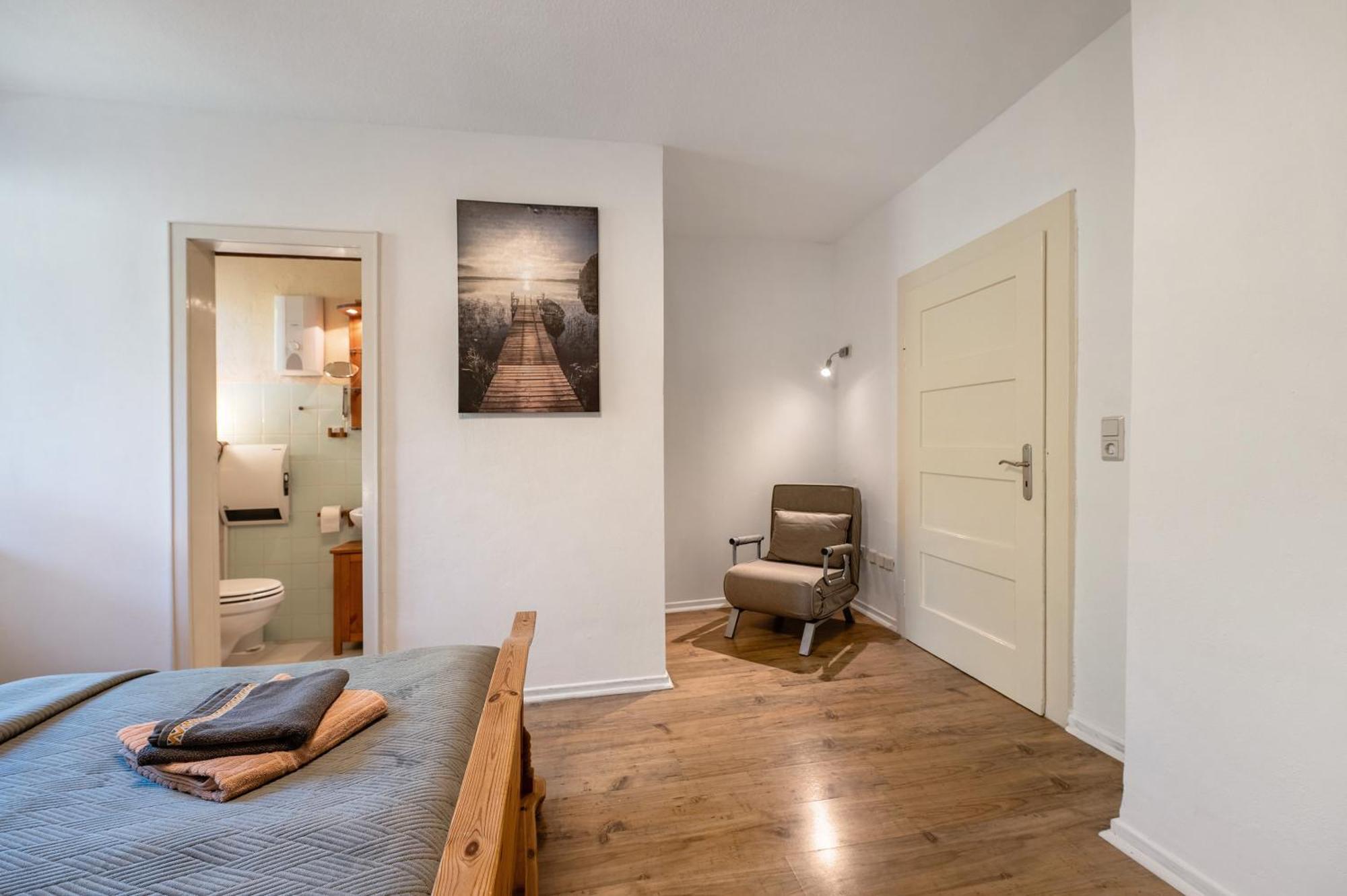 Ferienwohnung Im VitalArt Naturgarten Zweibrücken Exterior foto