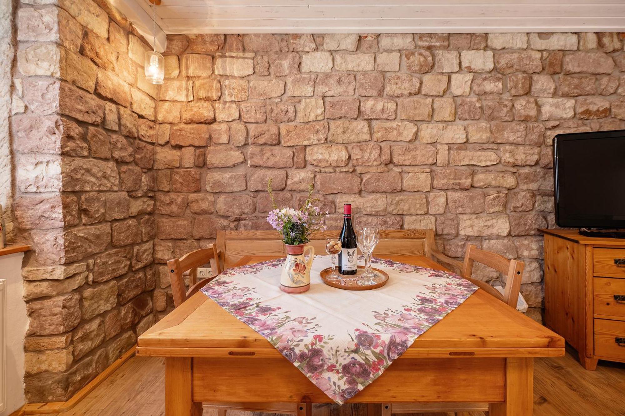 Ferienwohnung Im VitalArt Naturgarten Zweibrücken Exterior foto