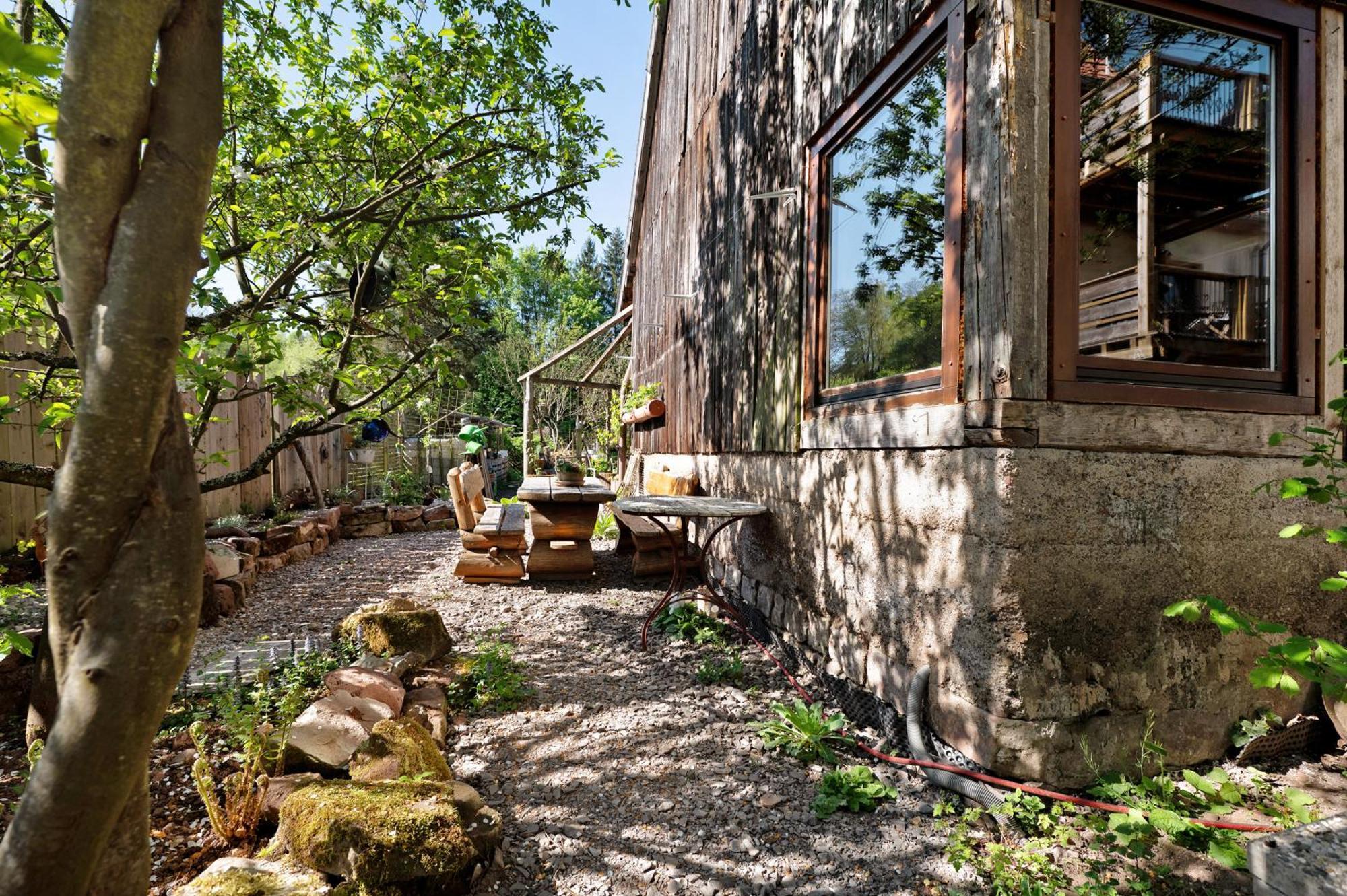 Ferienwohnung Im VitalArt Naturgarten Zweibrücken Exterior foto